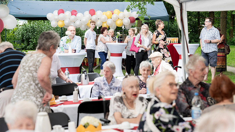 Foto vom Standort ProCurand Strausberg zum 25-jährigen Jubiläum.