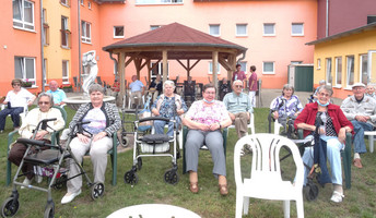 Gartenkonzert in der ProCurand Seniorenresidenz Eberswalde