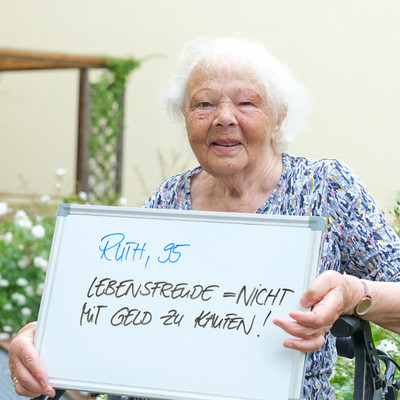 Auf ein Wort mit Ruth, 95, Seniorenresidenz Am Straussee