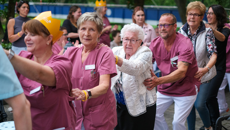 Foto vom Standort ProCurand Senftenberg zum 25-jährigen Jubiläum.