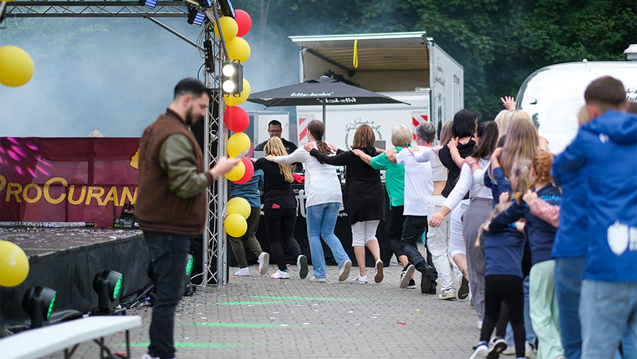 Foto vom Standort ProCurand Grebs zum 25-jährigen Jubiläum.