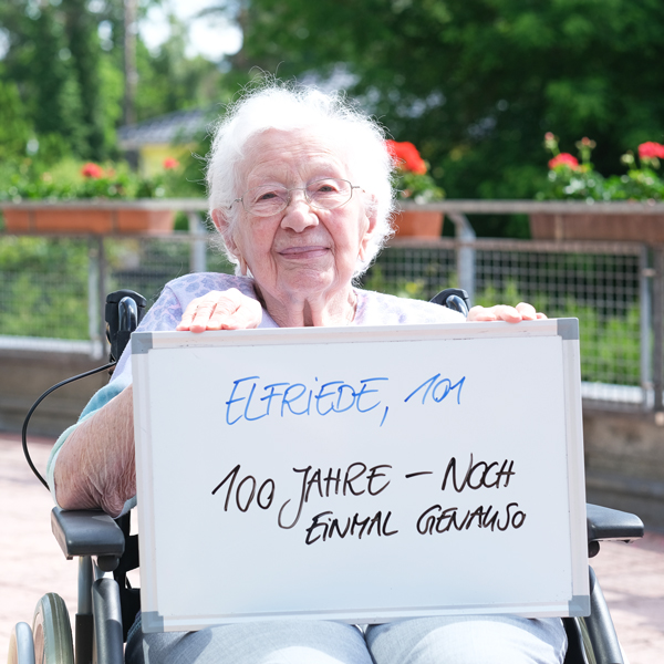 Auf ein Wort mit Elfriede, 101, Seniorenresidenz Am Straussee