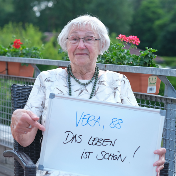 Auf ein Wort mit Vera, 88, unserer Seniorenresidenz Am Straussee